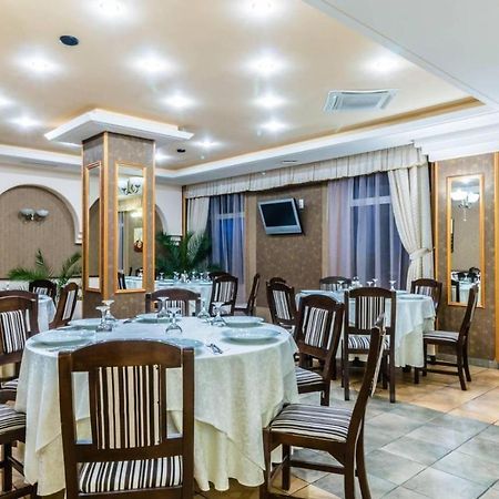 Fantanita Craiesei Otel Făgăraş Dış mekan fotoğraf