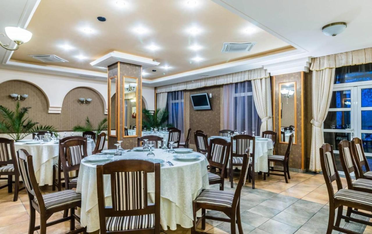 Fantanita Craiesei Otel Făgăraş Dış mekan fotoğraf